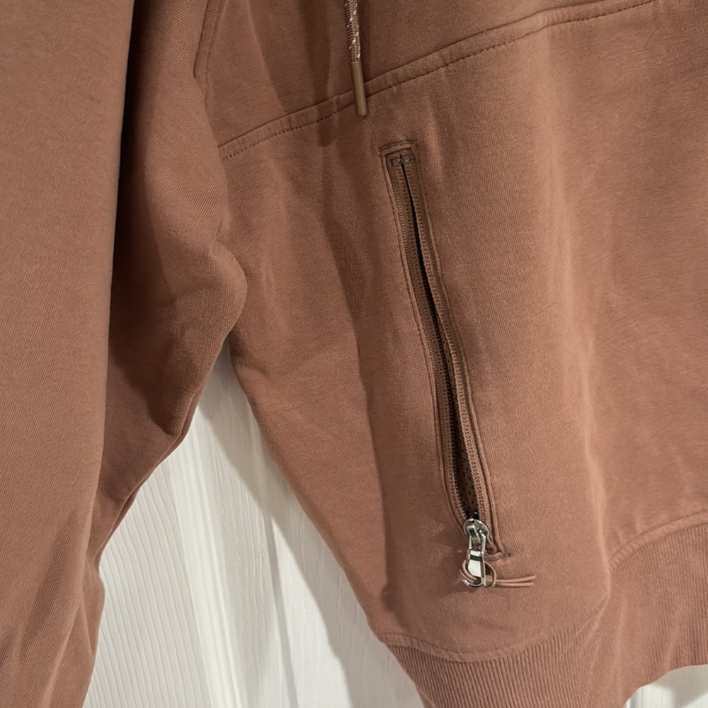 Old Navy Active pull over - Picture 3 of 4